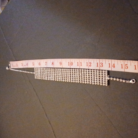 Ladies White Rhinestones Chocker - Picture 7 of 7